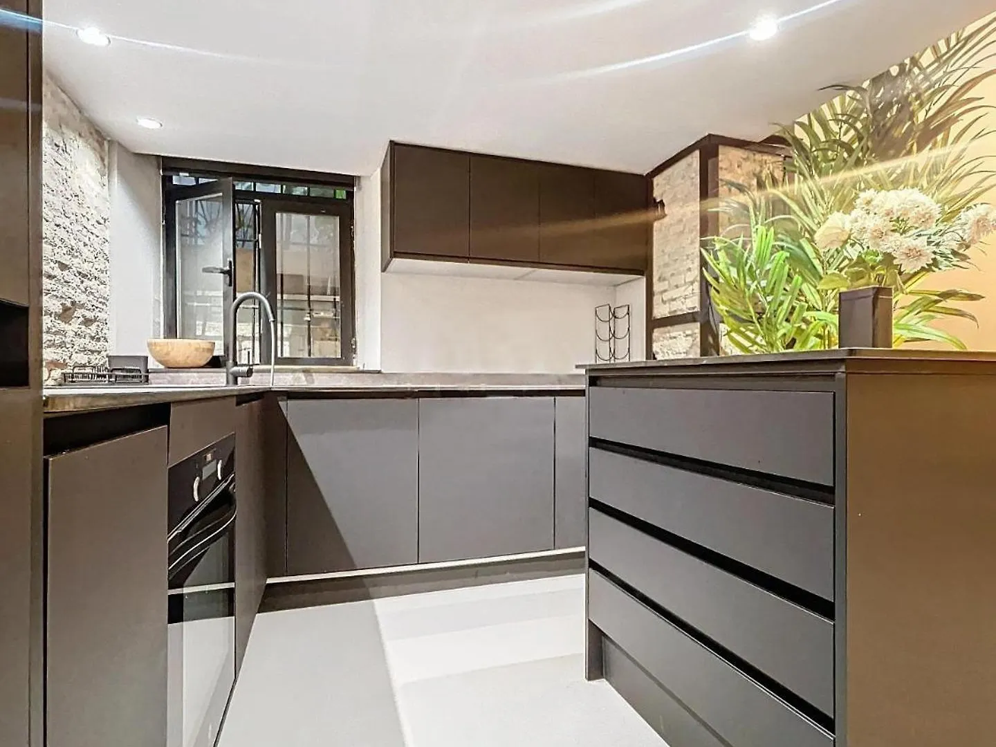 H&H Suite Santa Paula Granada